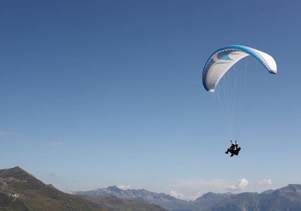 Paragling in Davos